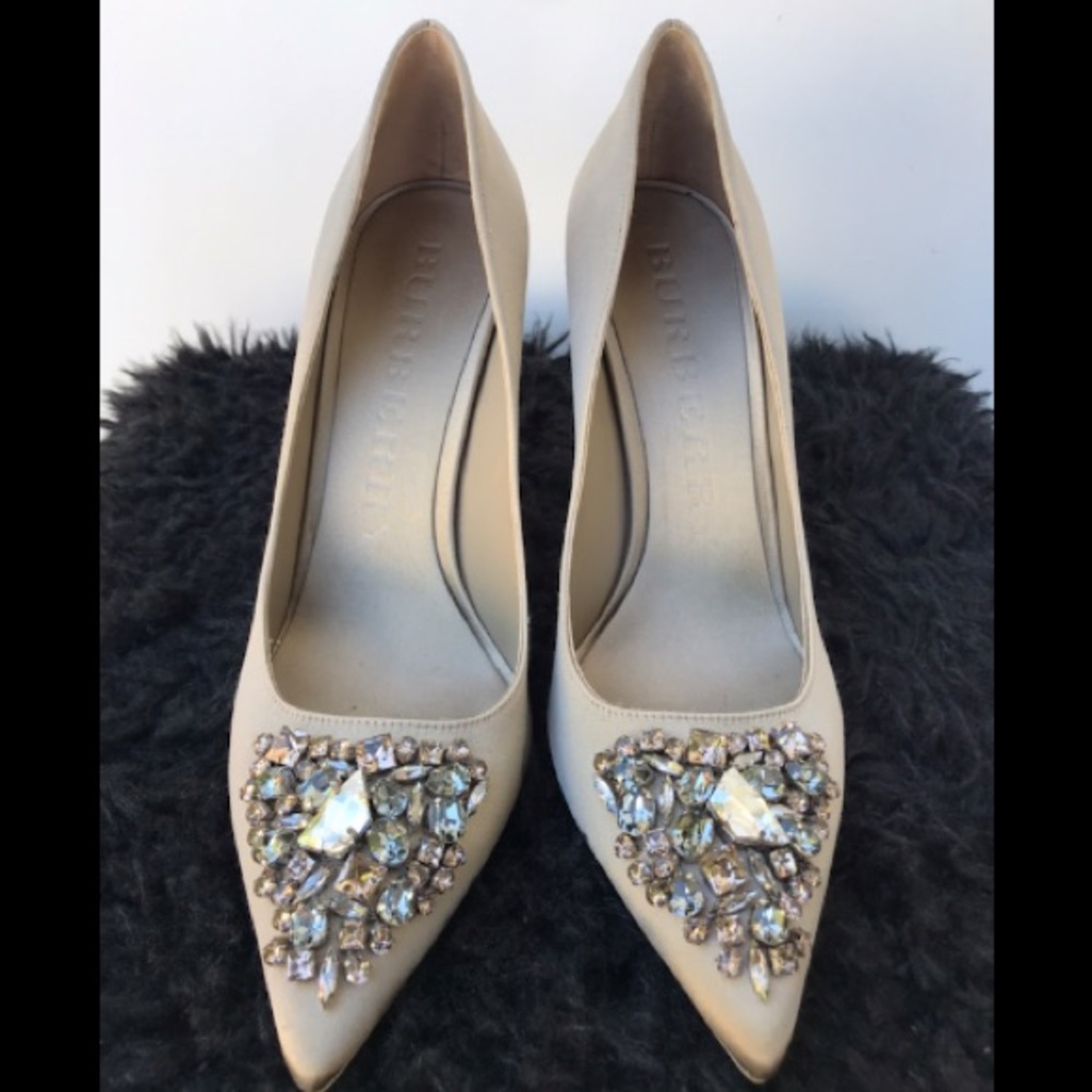 BURBERRY Crystal Pumps